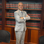 Leonardo Manzan mostra como os tratados internacionais ganham importância na reorganização tributária global.