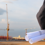 Valderci Malagosini Machado mostra como sistemas pré-fabricados elevam a segurança e reduzem erros executivos em empreendimentos residenciais modernos.